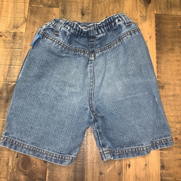 3 for $20 / Disney Denim Shorts (3 T) - Picture 2 of 4